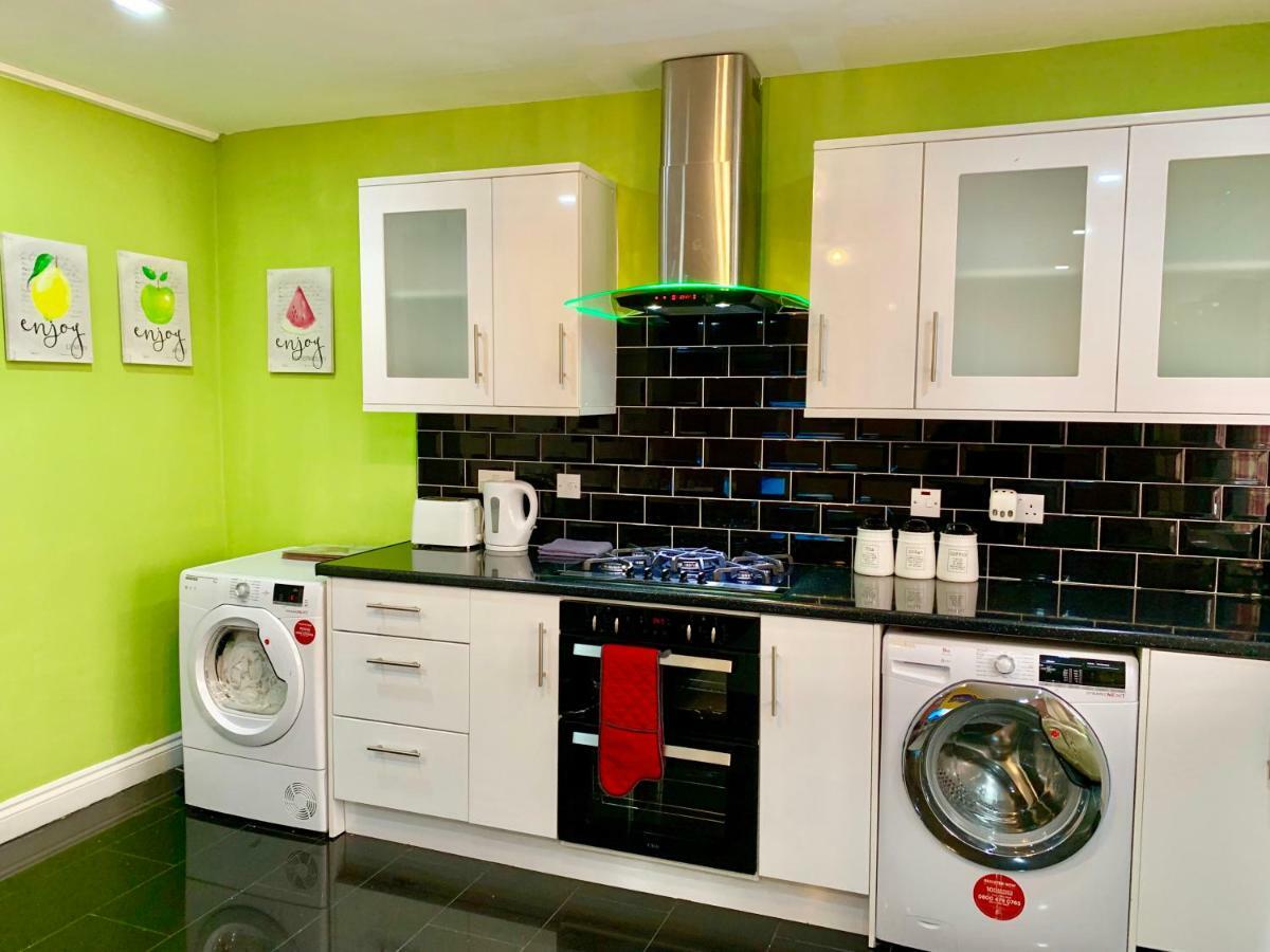 London 2 Bedroom Apartment, Kitchen, Reception And Private Garden 외부 사진
