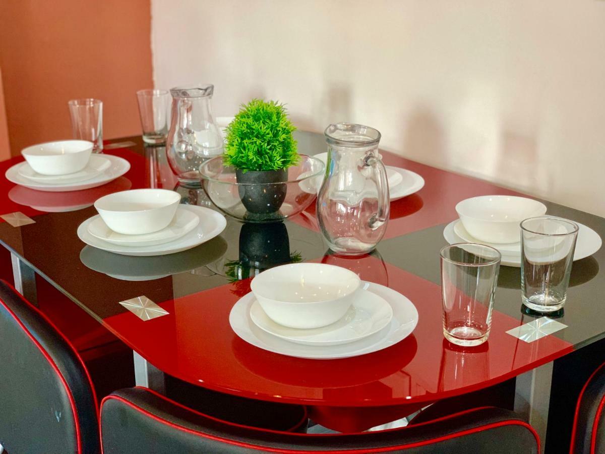 London 2 Bedroom Apartment, Kitchen, Reception And Private Garden 외부 사진